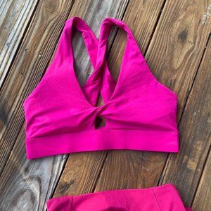 Oasis Twist-Front Sports Bra (Womens L) NWOT
